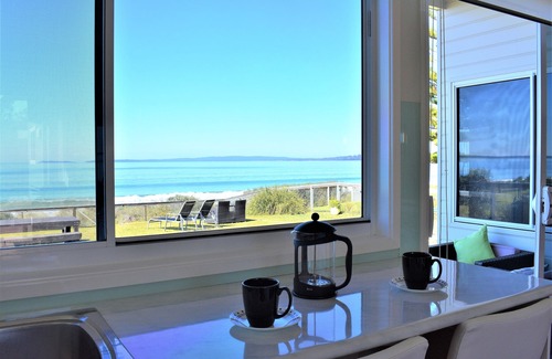 Callala Beach House | Beachfront Bliss at Meme's Callala - 10/10 Guest Rated Stay