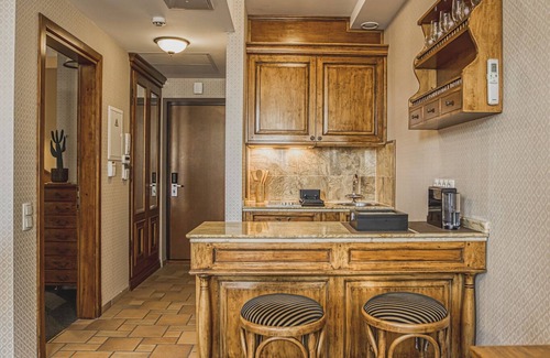 Old Town Apartment | Cozy Memel Sunshine Apartment for Your Perfect Getaway