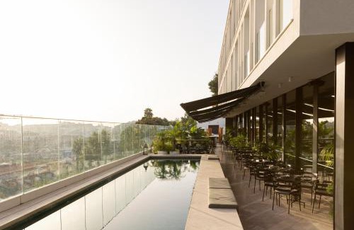 Sao Jose Hotel | Elegant Memmo Príncipe Real - Design Hotels with Pool Access