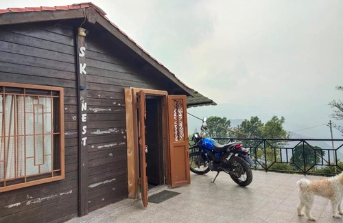 Kodaikanal House | Budget-Friendly Stay at Memmsta Hotels with Breakfast & Kitchen