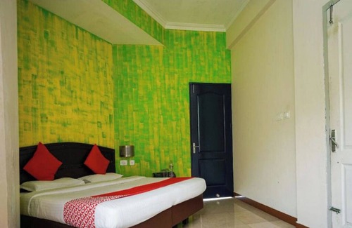 Munnar Resort | Experience Memorable Views at Attukad Waterfalls Hotel