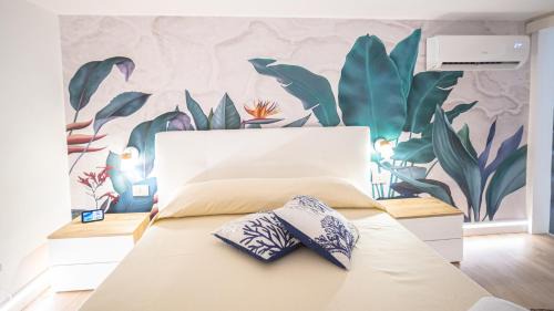 Alezio House | Memoriae Casa Vacanza: Family-Friendly Retreat with Breakfast