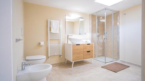 Alezio House | Memoriae Casa Vacanza: Family-Friendly Retreat with Breakfast