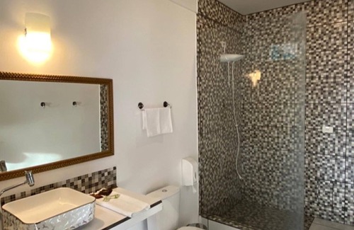 Praia de Itapecerica Hotel | Guest Rated 9.4: Memorial Ilhabela Residencial with Pool