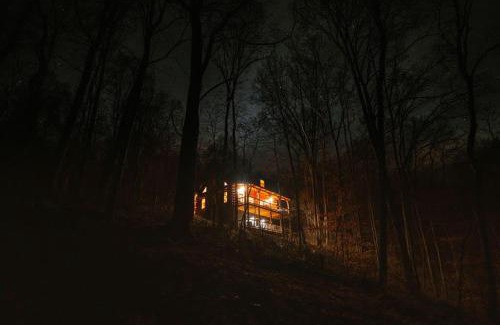 McArthur House | Memories at Hillside A Modern Cabin Hocking Hills