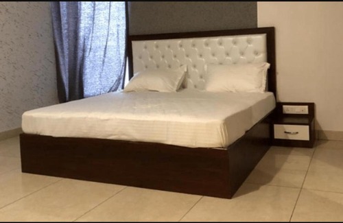 Bhiwani Bed & Breakfast | Welcoming Memory Inn: Family & Pet-Friendly Accommodations
