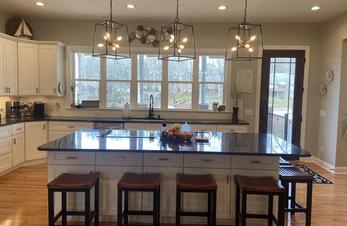 Mooresville House | Family-Friendly Memory Maker: Lakefront with Pet Amenities