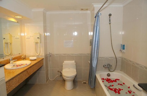 Vinh Hai Hotel | Experience Comfort at Memory Nha Trang Hotel by the Ocean