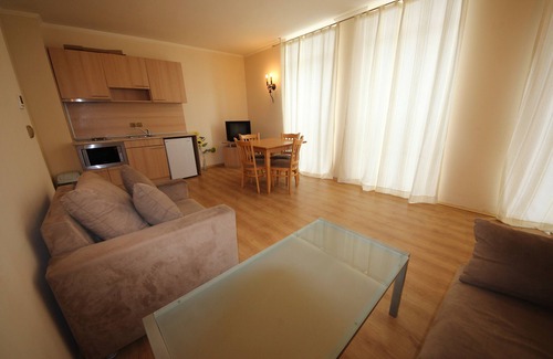 Elenite Apartment | MENADA Andalucia: Oceanfront Apartment with Scenic Sea Views
