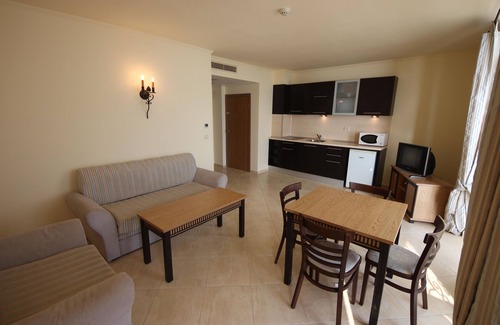 Elenite Apartment | MENADA Andalusia: Cozy Apartment with Ocean View & Spa