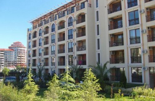 Elenite Apartment | Family Studio at MENADA Villa Astoria with Ocean View