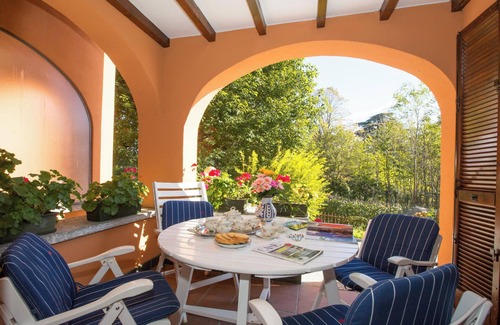 Menaggio Apartment | Discover Menaggio Poggio Fiorito Loggetta: Family-Friendly Stay