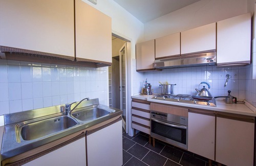 Ca' Bianca Apartment | Discover Menaggio Spiaggia: Lake View & Spa Retreat