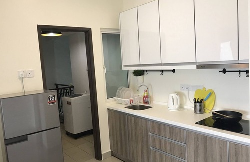 Kampung Kuchai Apartment | Discover Menara Majestic Ipoh: Family-Friendly Retreat