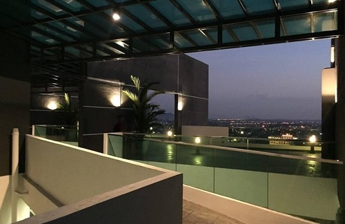 Kampung Kuchai Apartment | Discover Menara Majestic Ipoh: Family-Friendly Retreat