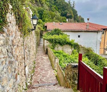 Elantxobe Apartment | Mendi Etxea Suite-Mar y Montaña