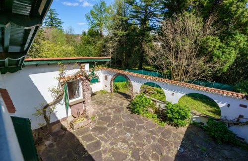 Sare Villa | Mendizola - 5 chambres - Piscine - Vue montagne