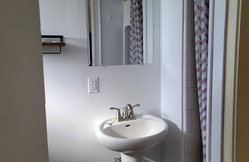 Mendocino Apartment | Cozy Mendocino Garden Studio #1 with Full Kitchen Amenities