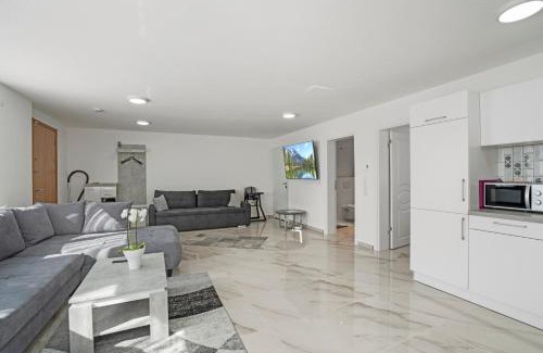 Ailingen Apartment | Family-Friendly Mendoza Ferienwohnung Ailingen - 9.3/10 Rated