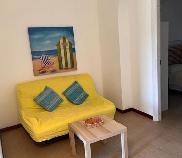 Vulcano Porto Apartment | Menichetta Bilo: Family-Friendly Stay with Free Pool Access