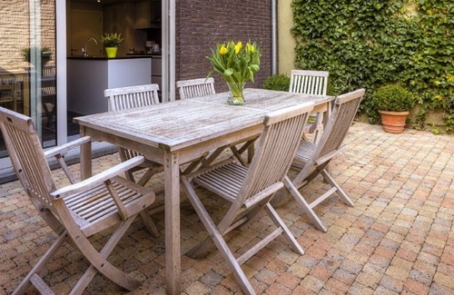 Ypres Apartment | Experience Menin Gate House 2: Guest Rated 9.8/10