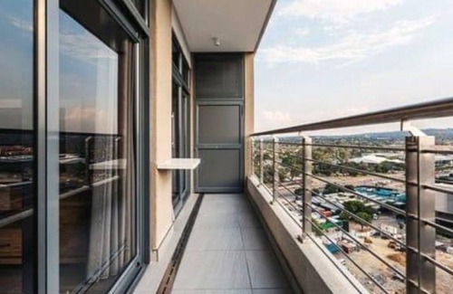 Menlyn House | Discover Menlyn Maine Residence Unit 1419 with Pool & Kitchen