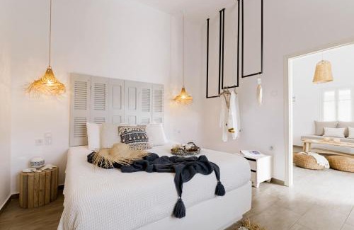 Panormos House | Elegant Menori Luxury Suite with Ocean View & Spa Amenities