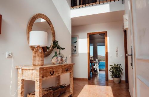 Puerto Luz House | Relaxing Escape at Menurka - Port d'Addaia with Ocean Views