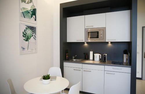 Zentrum-Suedost Apartment | Top-Rated MEOS 3: Central Location with Gym & Netflix