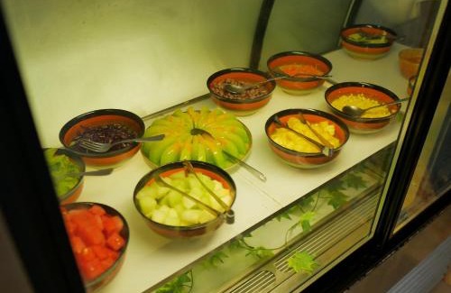 Purwokerto Hotel | Discover Meotel Purwokerto: Family-Friendly & Breakfast Included