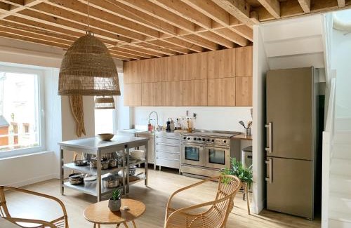 Port-en-Bessin-Huppain Apartment | Oceanfront Apartments in France with 9.5/10 Guest Rating