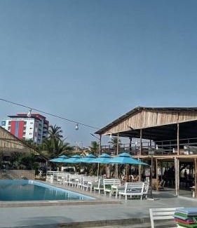 Lome Apartment | MERAKI BEACH RESORT Lodges