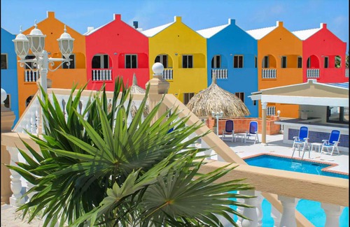 Piscadera Resort | Merakii Seaview Escape: Family-Friendly Ocean View Retreat