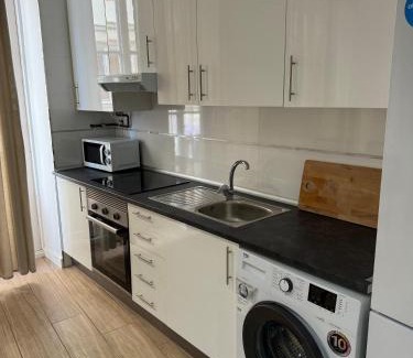 Valencia City Centre Apartment | Pet-Friendly Stay at Calle Rajol near Mercado Central