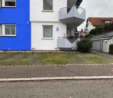 Dagersheim Apartment | Modern Mercedes I Stuttgart: Perfect for Families & Remote Work