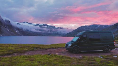 Heiloo Other | Explore the Mercedes Sprinter Camper Arbor for Family Adventures