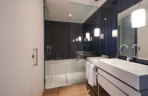 Vilafranca del Penedes Hotel | Eco-Friendly Retreat: Mercer Casa Torner i Güell Awaits