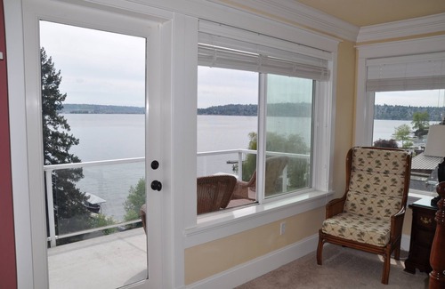Mercer Island House | Ocean View Mercer Island Waterfront Villa: 10/10 Guest Rated