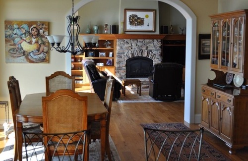 Mercer Island House | Ocean View Mercer Island Waterfront Villa: 10/10 Guest Rated