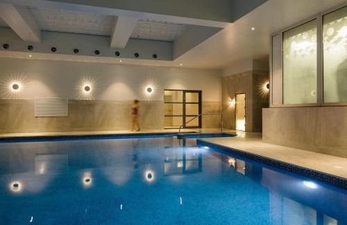 Maenporth Hotel | Relax at Merchants Manor Spa with Ocean Views & Pool Access