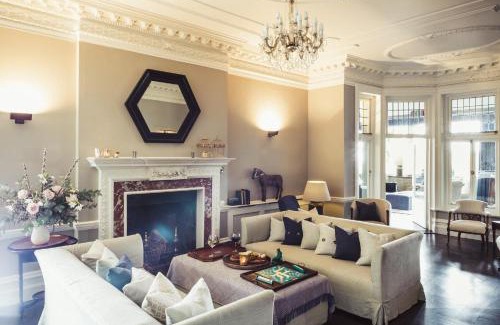 Maenporth Hotel | Relax at Merchants Manor Spa with Ocean Views & Pool Access