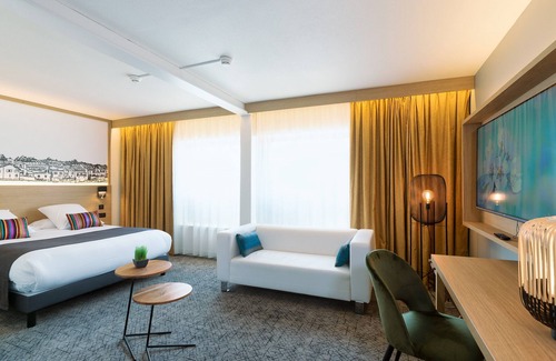Agen Hotel | Inviting Mercure Agen Centre: Pool, Spa & Family-Friendly