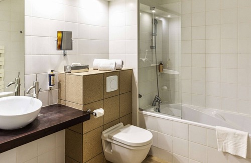 Agen Hotel | Inviting Mercure Agen Centre: Pool, Spa & Family-Friendly