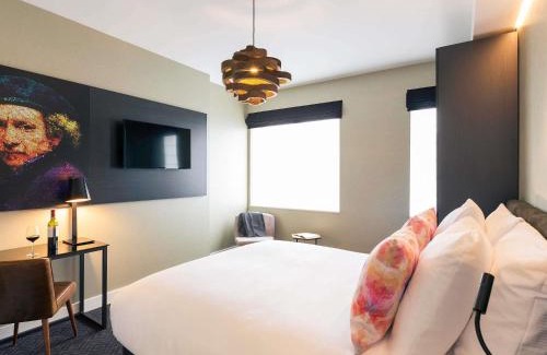 Bedrijventerrein Sloterdijk Hotel | Modern Comfort at Mercure Amsterdam Sloterdijk Station