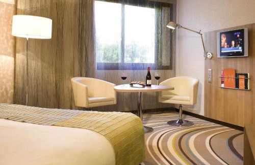 Saint-Serge Hotel | Discover Mercure Angers Centre de Congrès with Pet-Friendly Perks