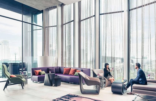 Makkasan Hotel | Discover Mercure Bangkok Makkasan: 4-Star Family Retreat