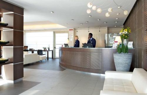 Stezzano Hotel | Discover Mercure Bergamo Aeroporto: Family-Friendly Retreat