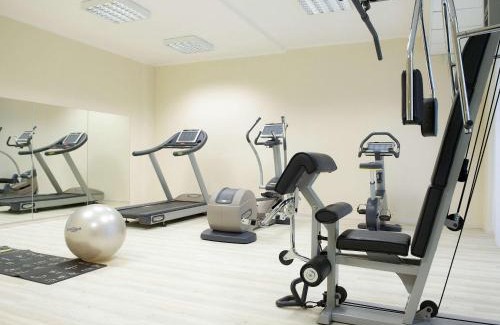 Stezzano Hotel | Discover Mercure Bergamo Aeroporto: Family-Friendly Retreat