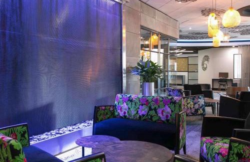 Merignac Hotel | Pet-Friendly Stay at Mercure Bordeaux Aéroport Hotel