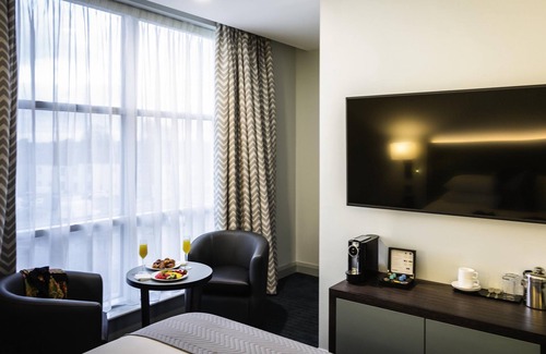 Bridgwater Hotel | Discover Mercure Bridgwater Hotel: Family-Friendly Comfort